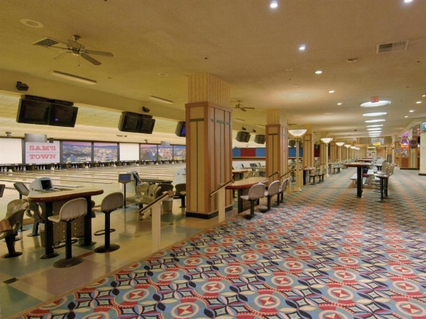 Sam's Town Hotel And Gambling Hall image 4